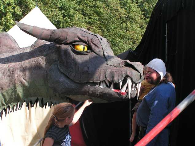 Ausflug_auf_Dornum_und_Fangdorn_der_Drache_054-31.jpg
