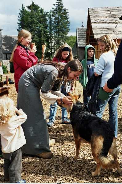 Leute_Ava_mit_Hund-33.jpg